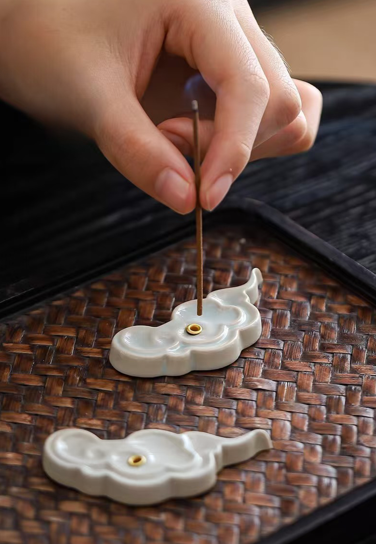 Cloud Mini Incense Holder Chinese Zen Ceramic Incense Tray